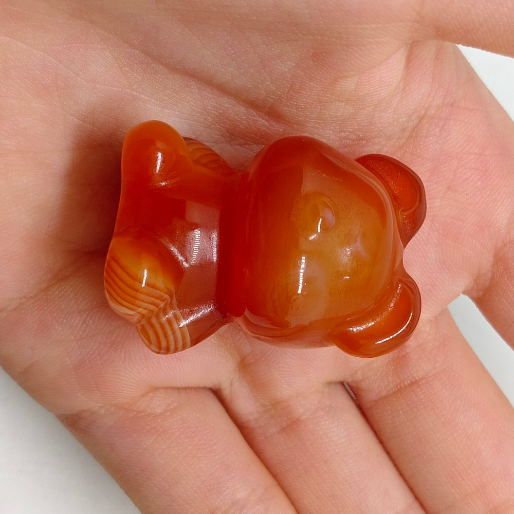 red agate bear carving ornaments healing 25.5g