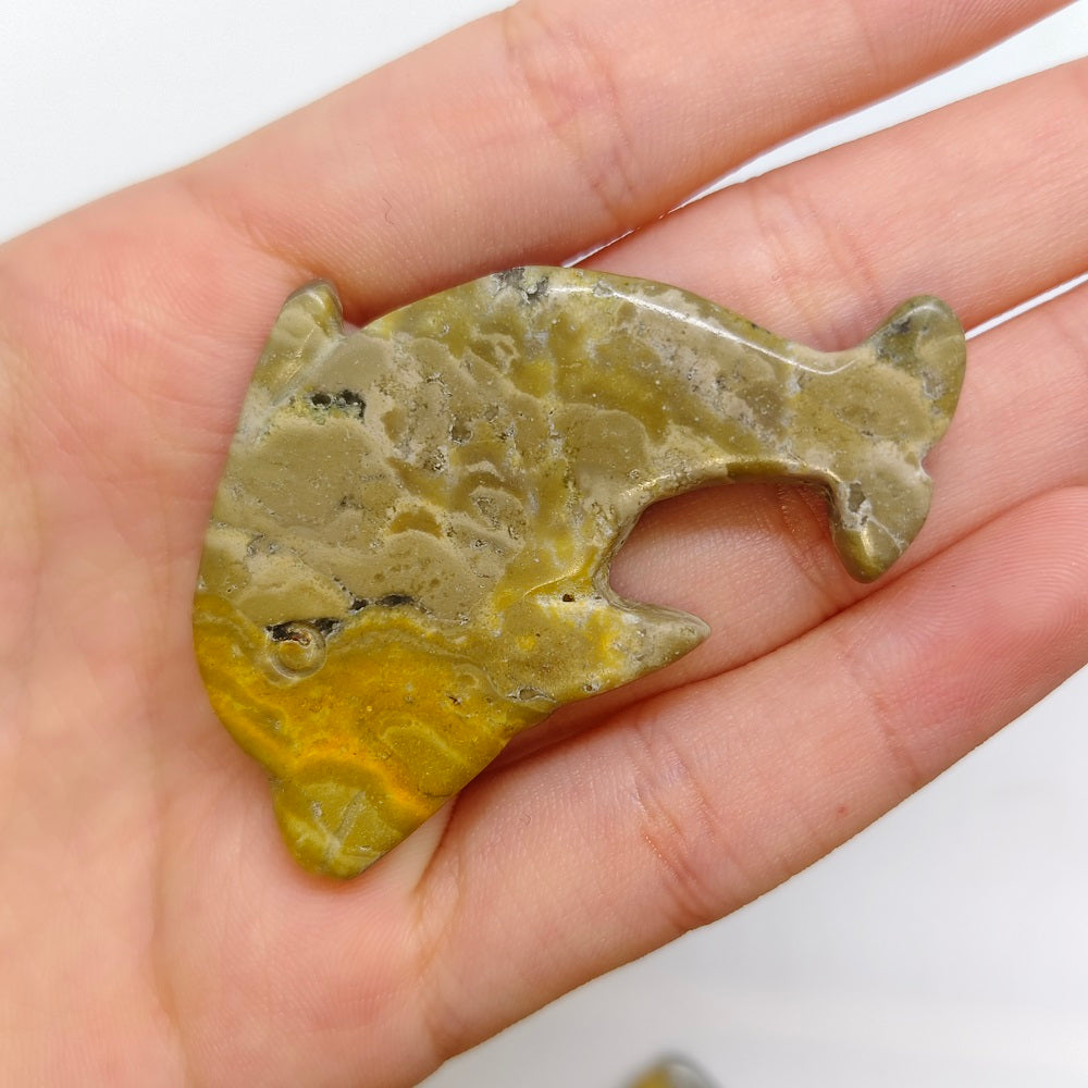 bumble bee jasper dolphin carving ornaments healing 14.6g