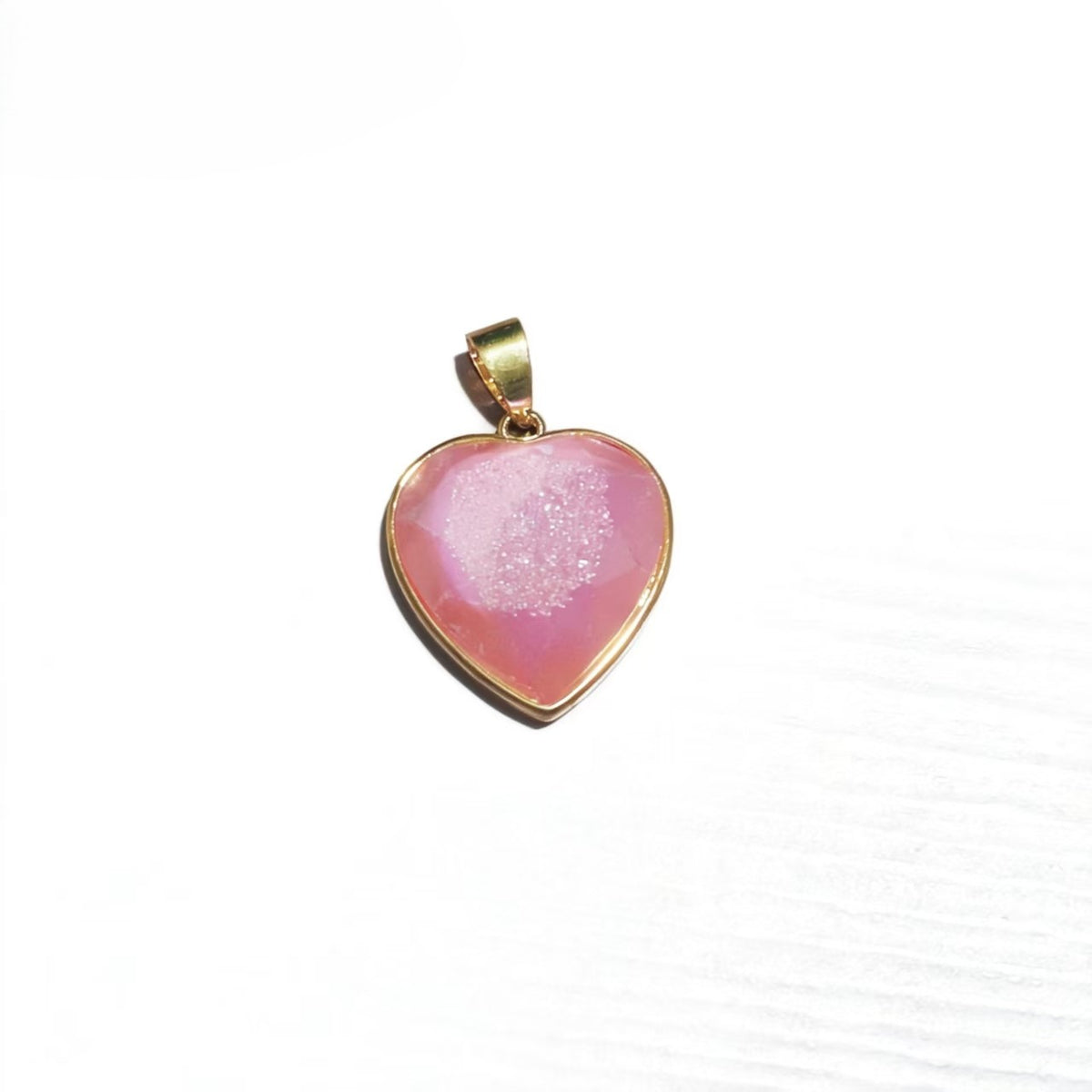 Gold-plated heart cluster pendant, natural cave ore slice geometry pendant
