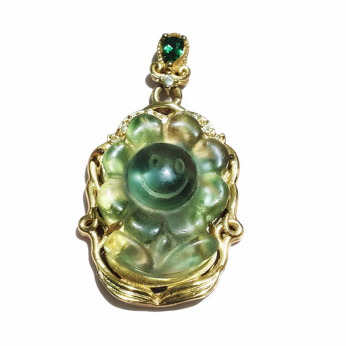 Fluorite Pendants Bear and Flower Shape Golden plated