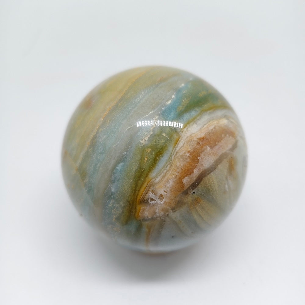 415.8g  natural Caribbean calcite sphere ornaments healing
