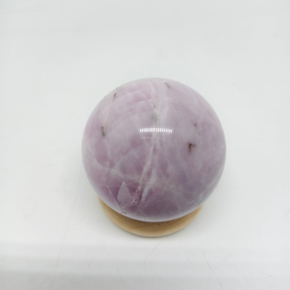 146.8g natural kunzite sphere ornaments healing