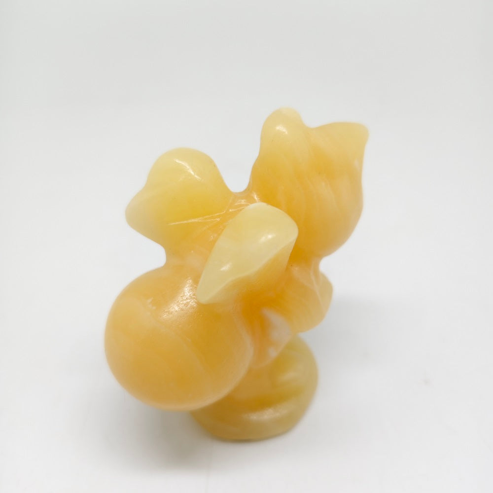 natural yellow calcite bee carving ornaments healing 115.9g