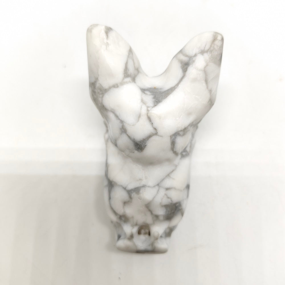 howlite bat carving ornaments healing 118g