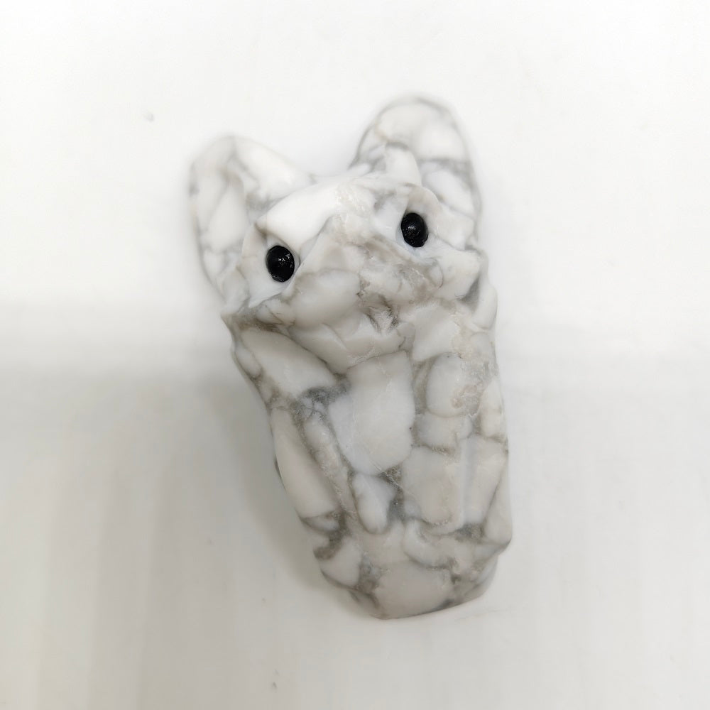 howlite bat carving ornaments healing 118g