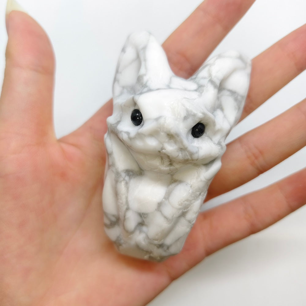 howlite bat carving ornaments healing 118g