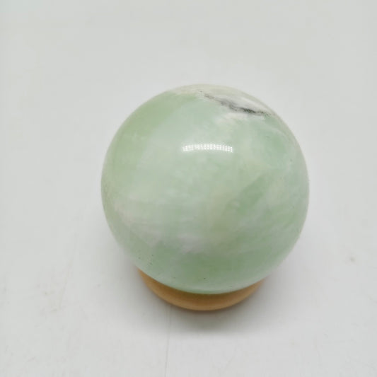 pistachio calcite sphere ornaments healing 187.6g