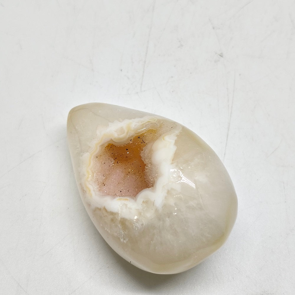 agate geode carving ornaments healing 87.3g